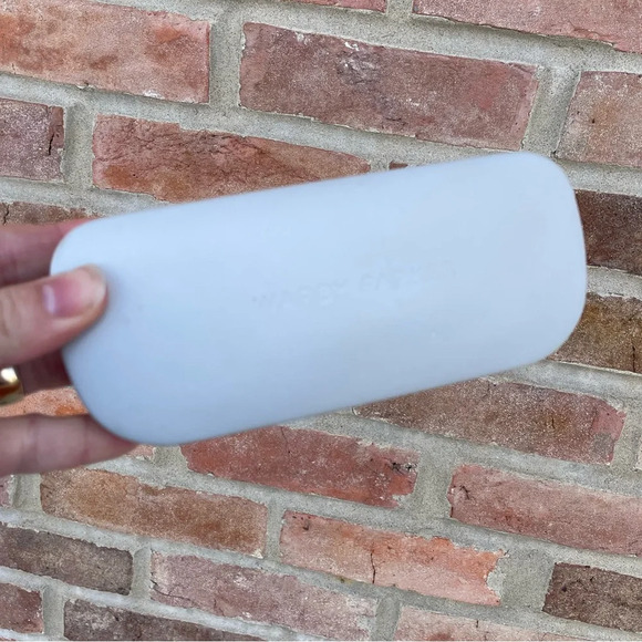 Warby Parker | Glasses Case Gray Clamshell - Picture 1 of 6